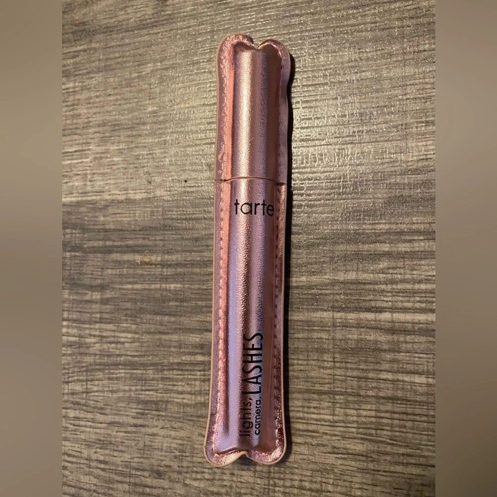 NEW - tarte lights, camera, lashes™ 4-in-1 mascara.